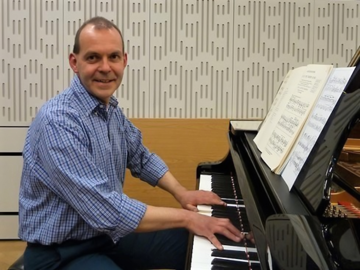 Pianist Paul Guinery who accompanied the New London Opera Group in A Dinner Engagement in Louth.