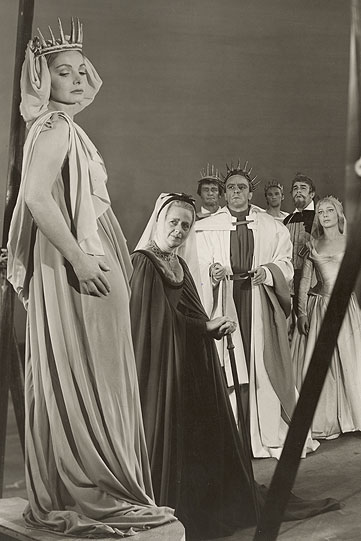 Peggy Ashcroft as Paulina (second left) in Peter Wood's production of The Winter's Tale at Straford in 1960