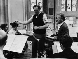 Lennox Berkeley with Yehudi Menuhin, rehearsing the Violin Concerto. Photo by David Farrell