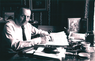 Lennox Berkeley at work at home, 8 Warwick Avenue, London W2, in 1981.  Photo by Malcolm Crowthers